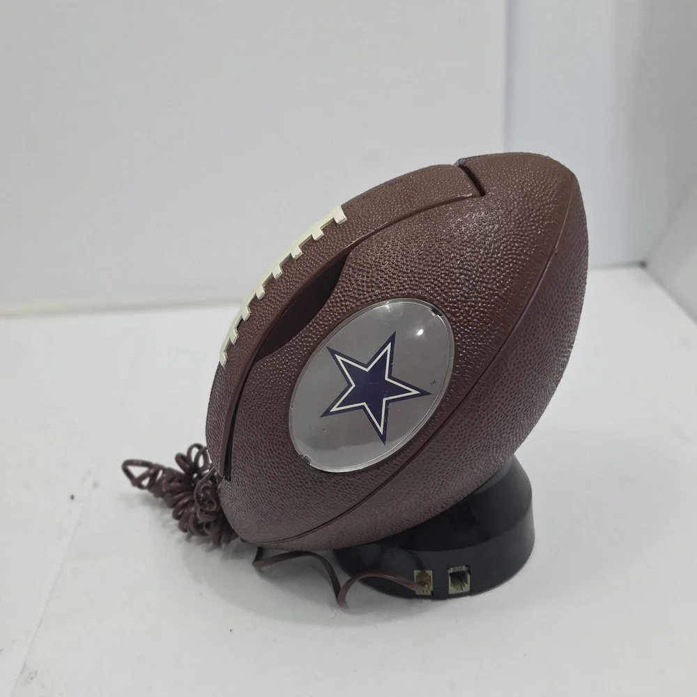 VINTAGE COLUMBIA TEL-COM MODEL NFL-28‎ FOOTBALL SHAPE CORDED TELEPHONE Cowboys